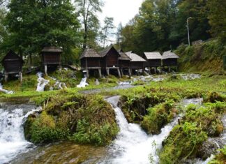 Du Cange and the Meaning of the Hebdomon